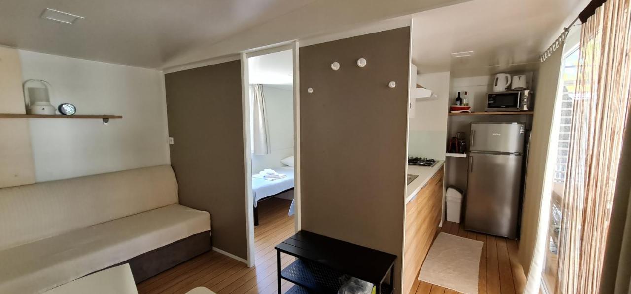 Mobile Home Andreana Jezera Bagian luar foto
